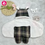 قنداق فرنگی پیچازی از برند momiland مدل باربری سبز کرم