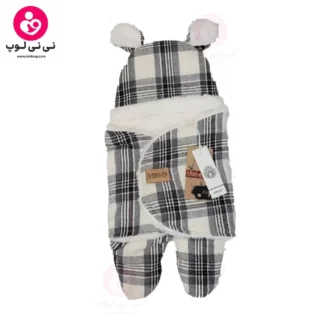 قنداق فرنگی پیچازی از برند momiland مدل باربری سفید مشکی