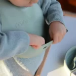 پیشبند سیلیکونی کمری مینیک اوی اوی Minikoioi دارای رنگ بندی