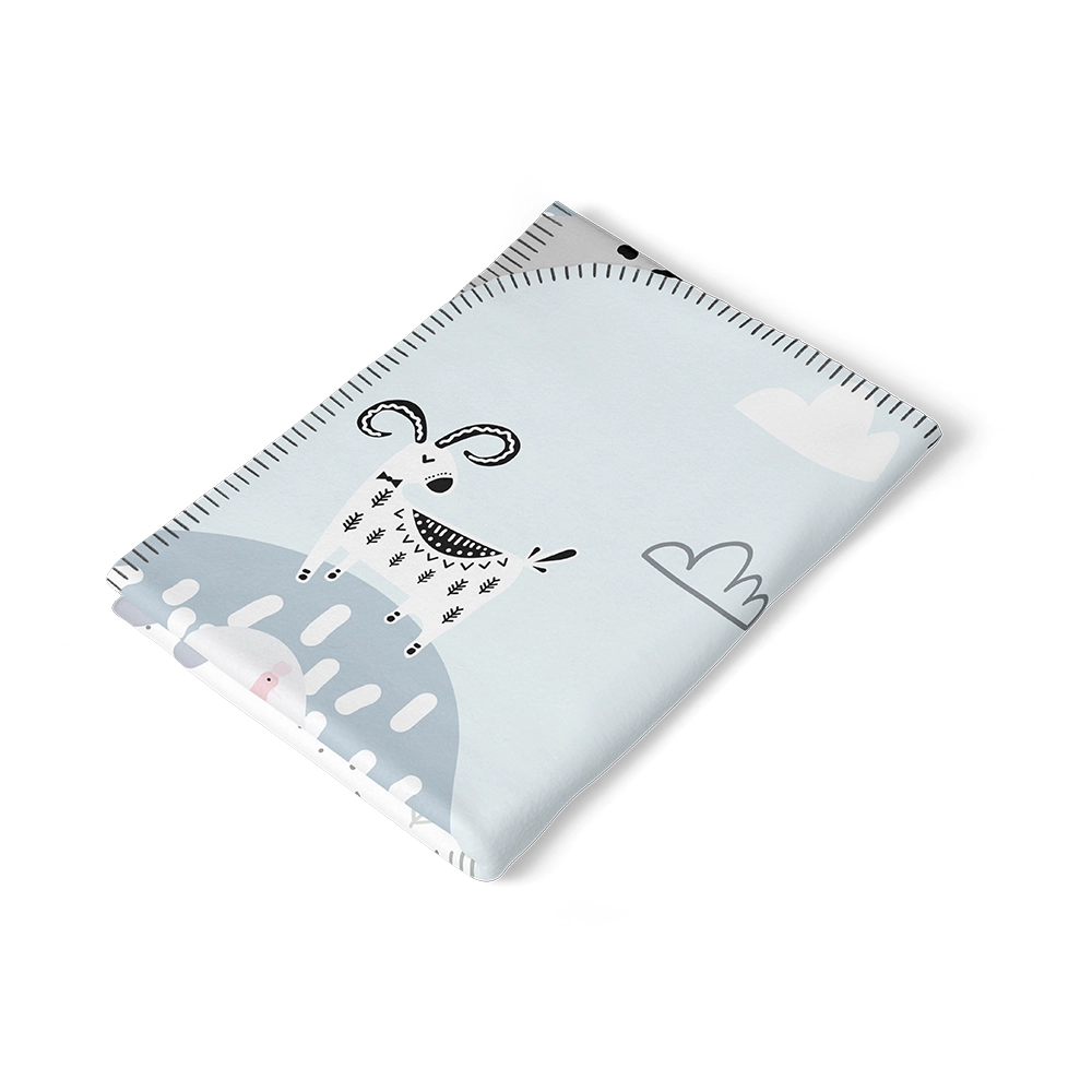 زیرانداز تعویض ضد آب سلیکاوود solika wood طرح جنگل برفی